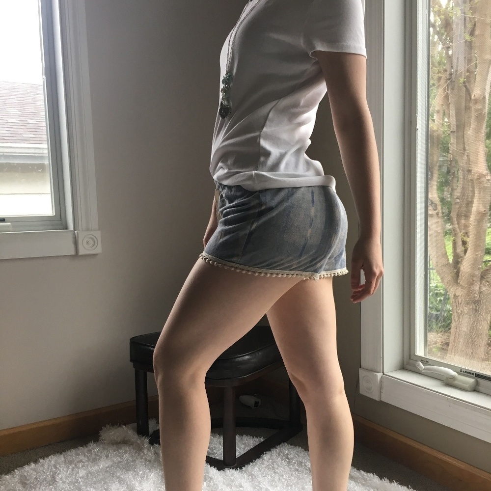 Cloud Chaser Soft & Comfy Shorts Size Small